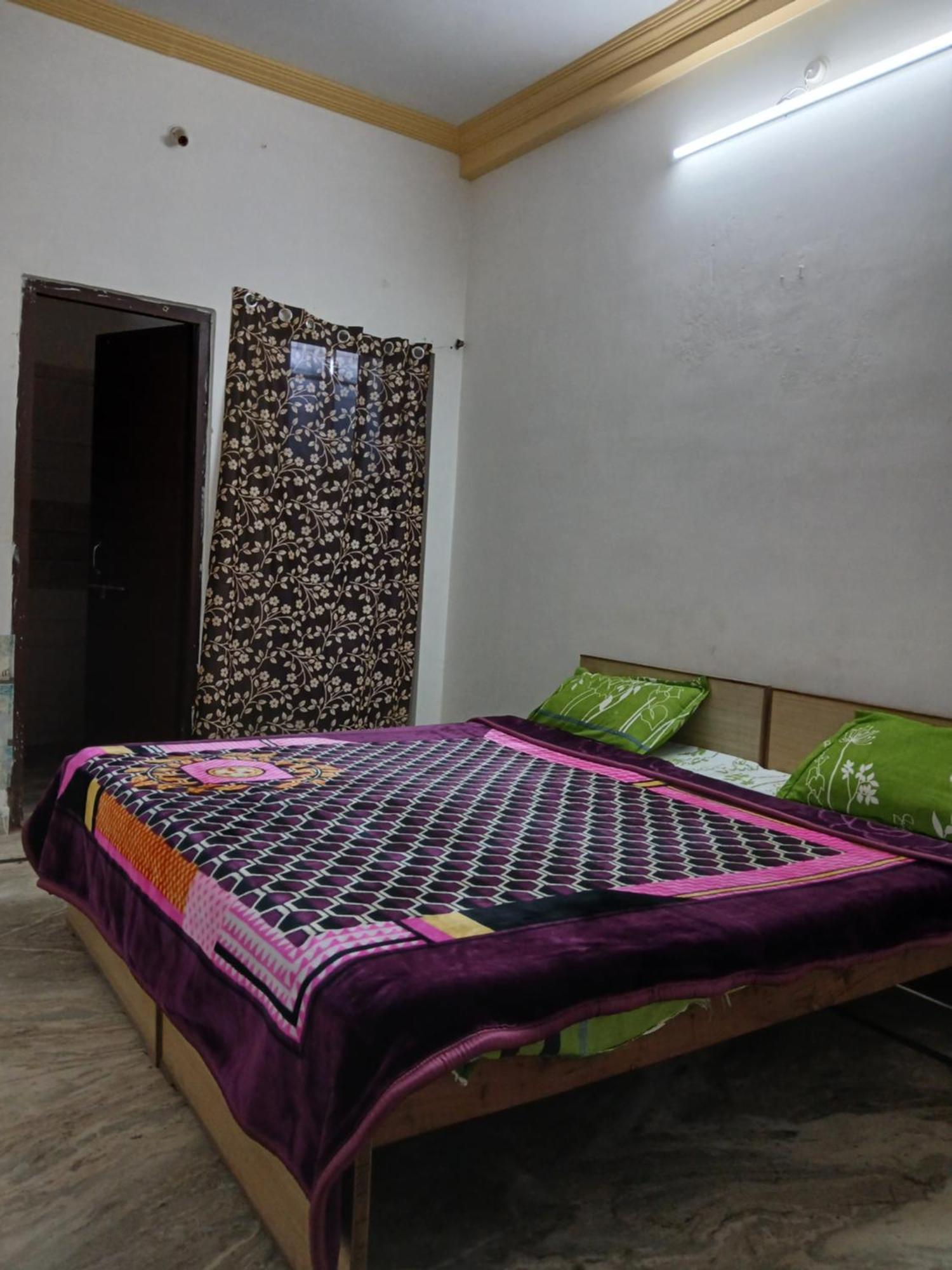 Hostel Monalisa Пушкар Стая снимка